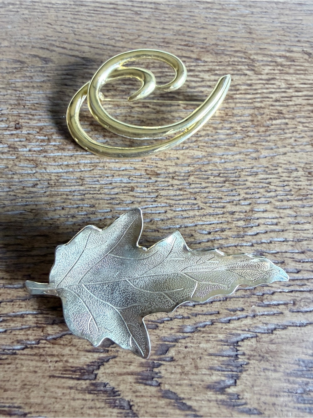 Gold Leaf and Swirl Brooch Set - Women Jewelry